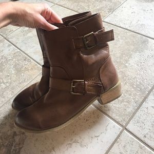 Above ankle boots